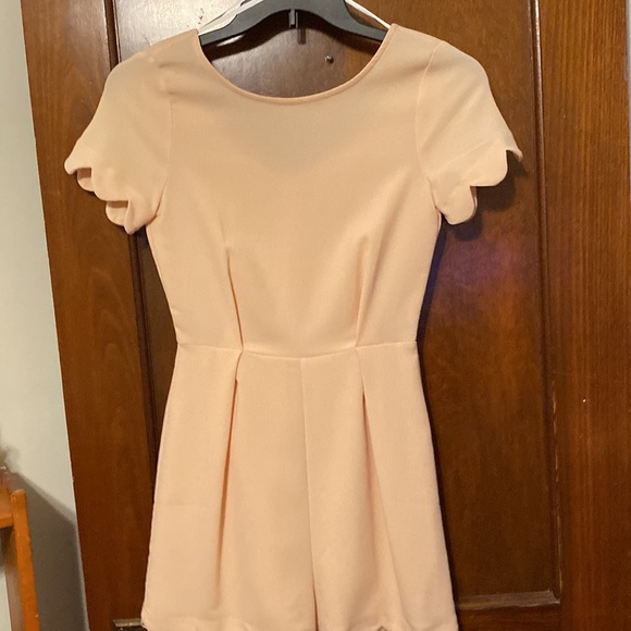 Brand new Montaeu romper with scalloped trim 😍😍😍 - Picture 4 of 13